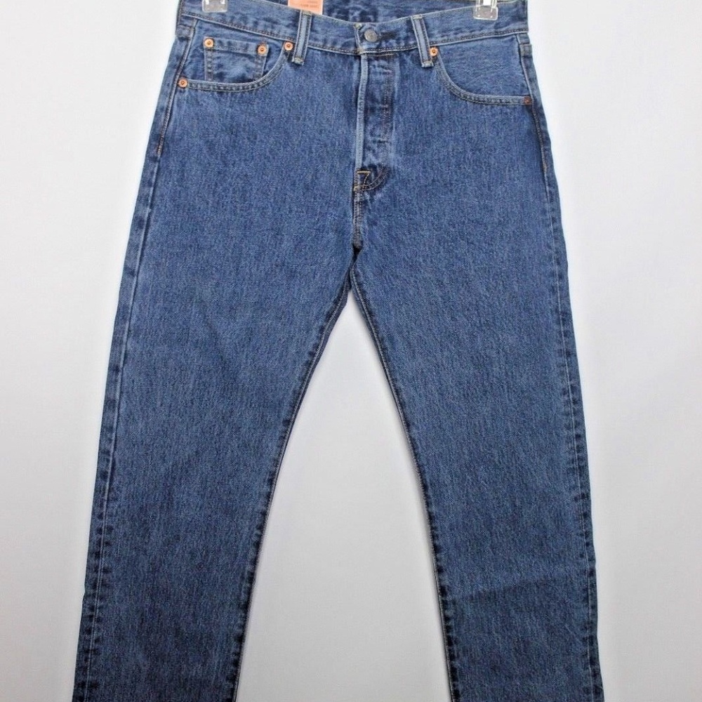 NWT MEN LEVI JEANS 501 Size 32 x 32 Straight Jeans